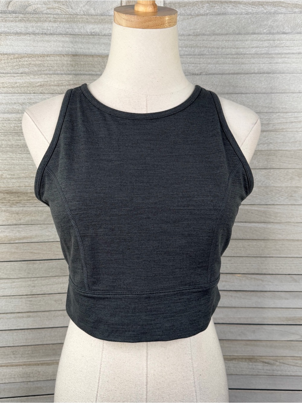 JOYLAB Charcoal Gray Criss
Cross Back Sports Bra Women's-Large